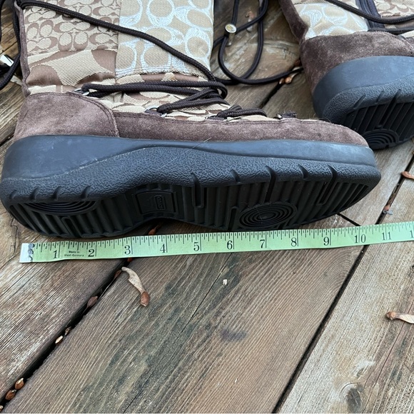 Coach Laurilyn Brown Monogramed Rabbit Fur Lined Winter Boots Size 6 - Picture 14 of 16